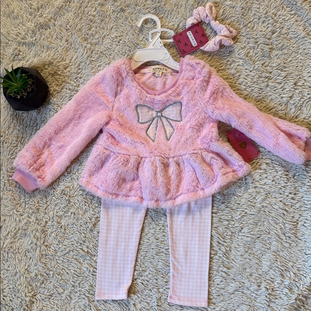 NWT btween 3 pieces for girls size 3T - Picture 2 of 7